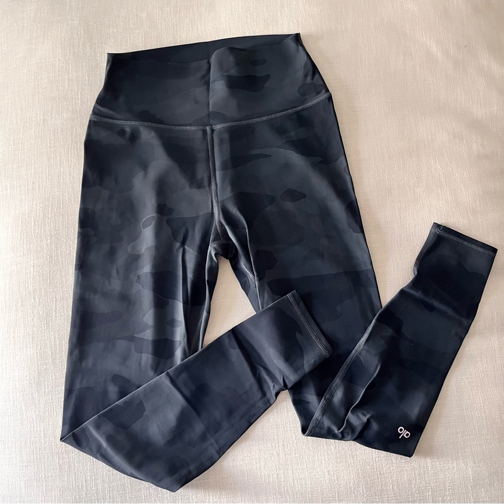 ALO camo print leggings